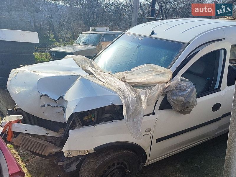 Мінівен Opel Combo 2005 в Львові фото 3 Мінівен Opel Combo 2005 в Львові