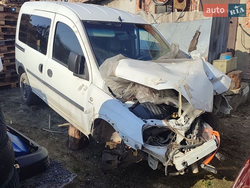Мінівен Opel Combo 2005 в Львові фото 4 Мінівен Opel Combo 2005 в Львові