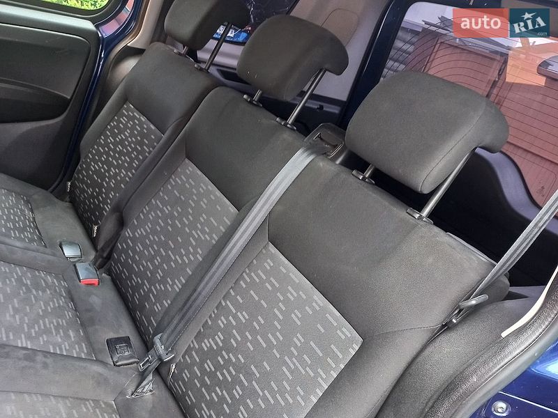 Минивэн Opel Combo 2016 в Житомире