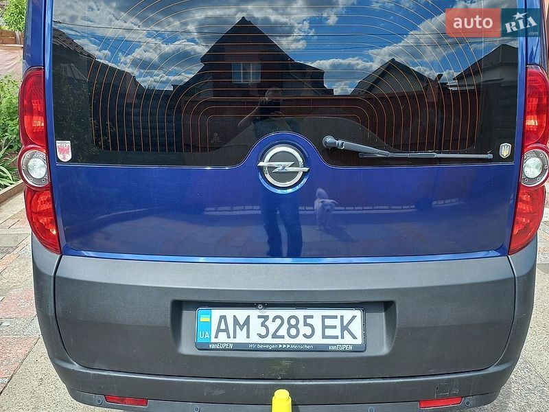 Минивэн Opel Combo 2016 в Житомире