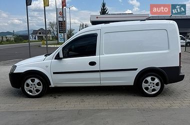 Opel Combo  2011