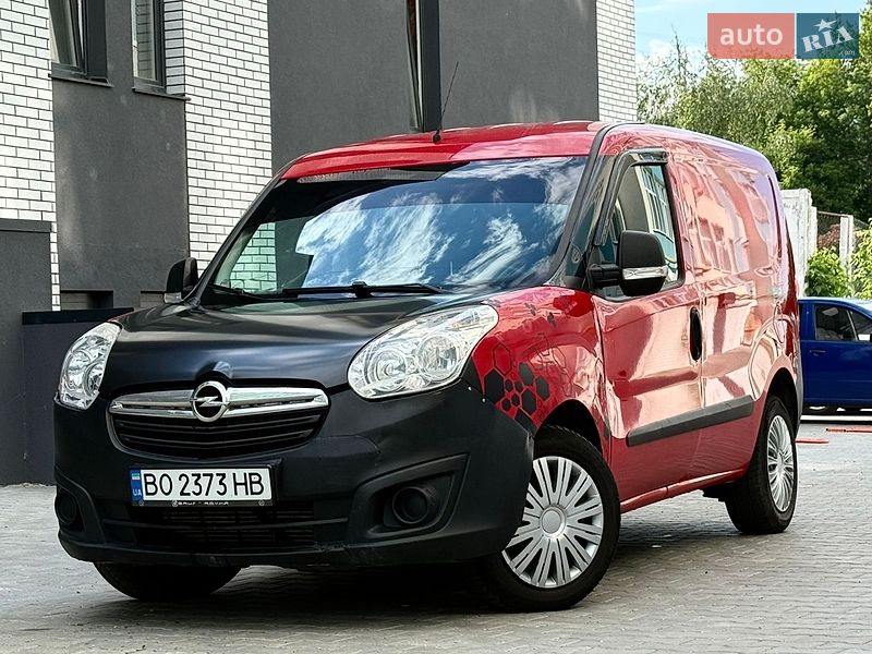Вантажний фургон Opel Combo 2014 в Хмельницькому