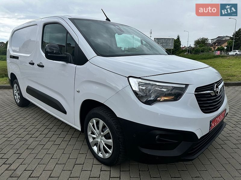 Opel Combo 2024