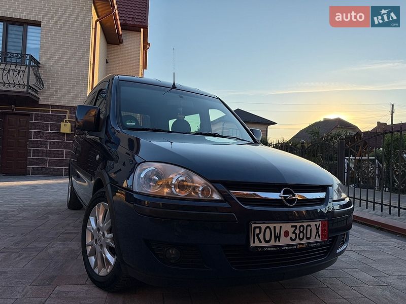 Минивэн Opel Combo 2010 в Ковеле