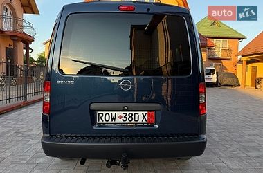 Минивэн Opel Combo 2010 в Ковеле