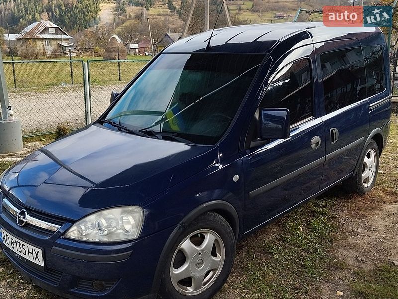 Opel Combo 2011 Opel Combo 2011