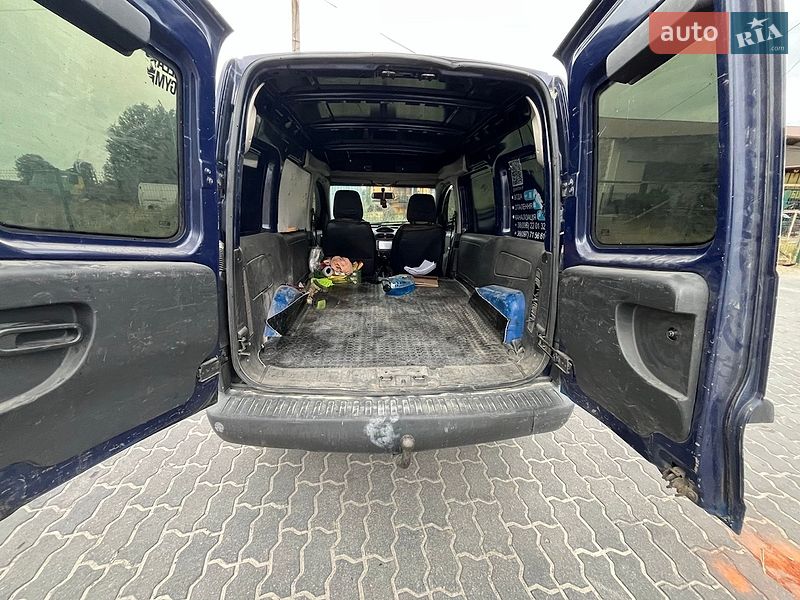 Грузовой фургон Opel Combo 2005 в Надворной