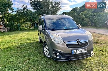 Opel Combo  2012