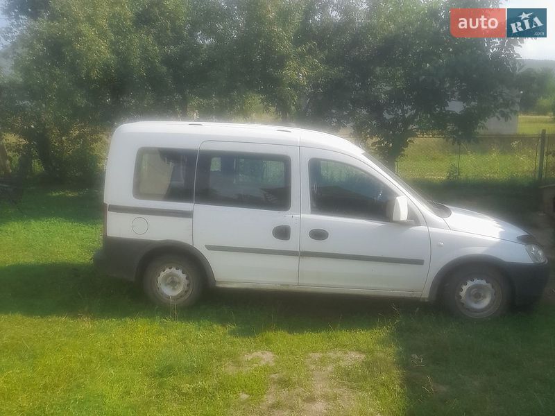 Минивэн Opel Combo 2006 в Надворной фото 3 Минивэн Opel Combo 2006 в Надворной