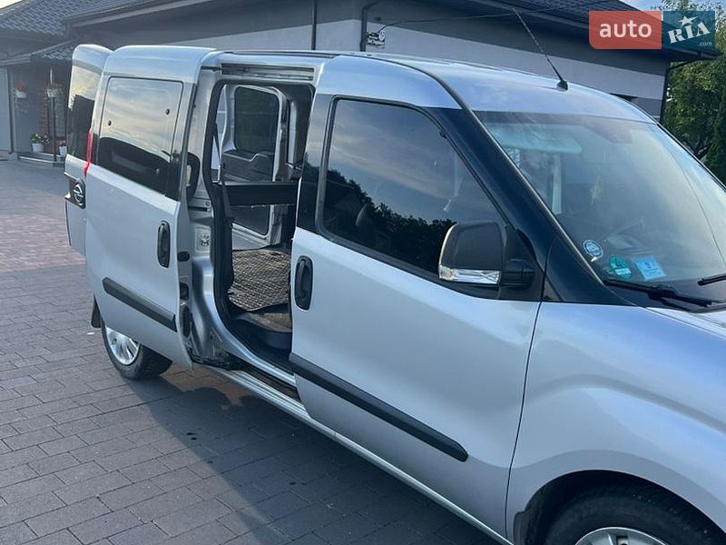 Универсал Opel Combo 2013 в Камне-Каширском