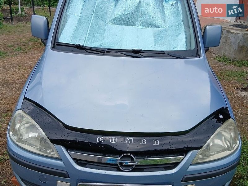 Минивэн Opel Combo 2008 в Житомире