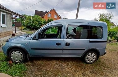 Минивэн Opel Combo 2008 в Житомире