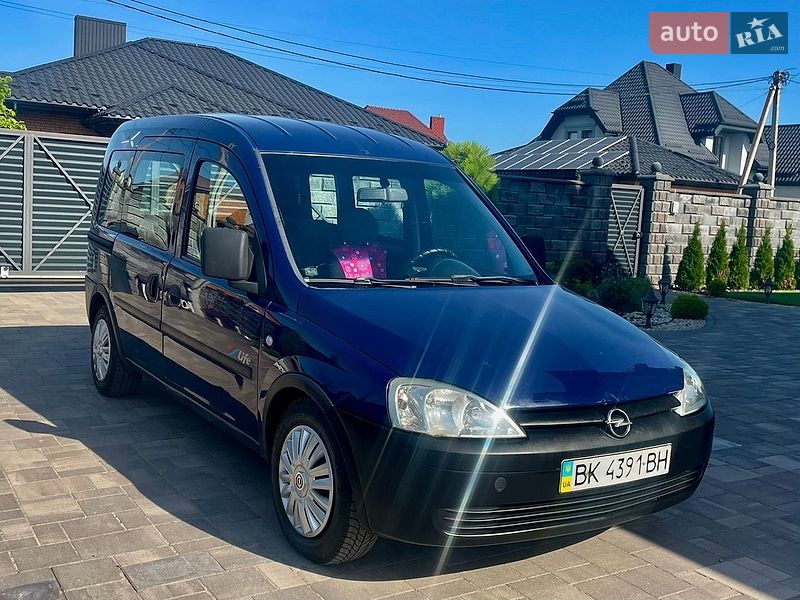 Минивэн Opel Combo 2003 в Ровно