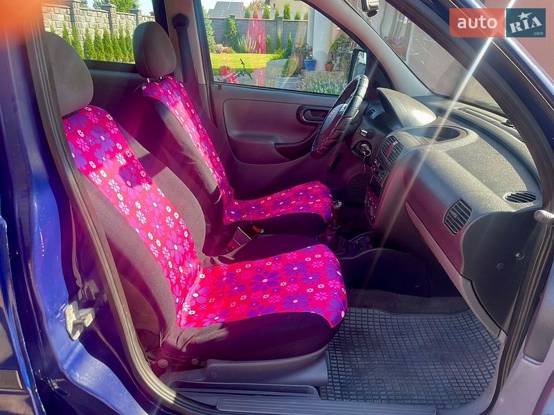 Минивэн Opel Combo 2003 в Ровно