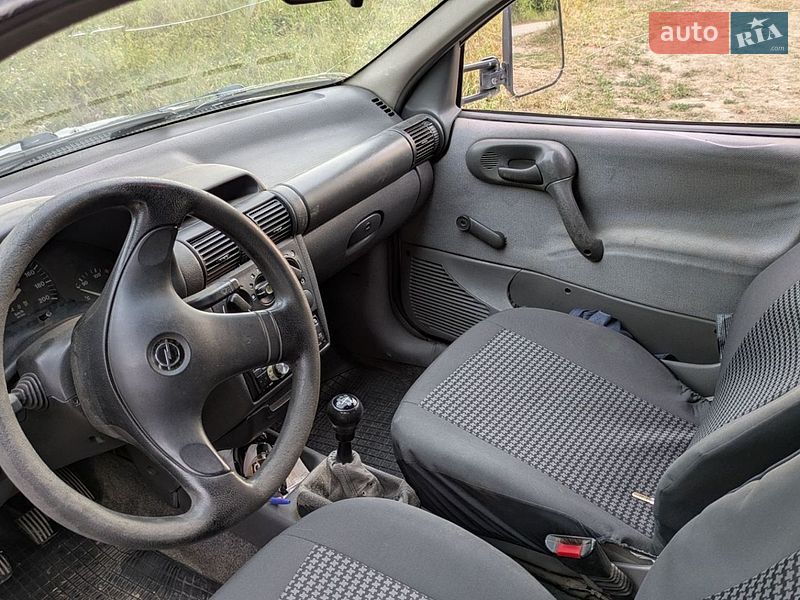 Минивэн Opel Combo 1996 в Виноградове