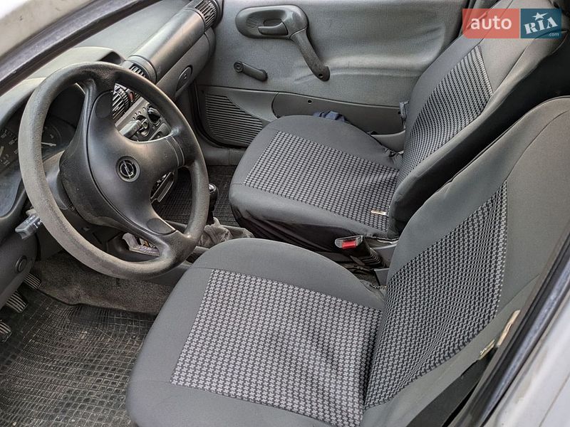 Минивэн Opel Combo 1996 в Виноградове