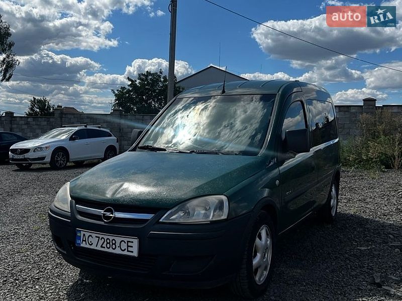 Минивэн Opel Combo 2006 в Луцке