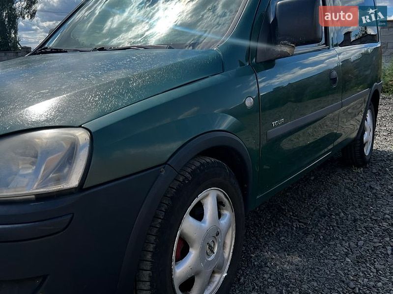 Минивэн Opel Combo 2006 в Луцке