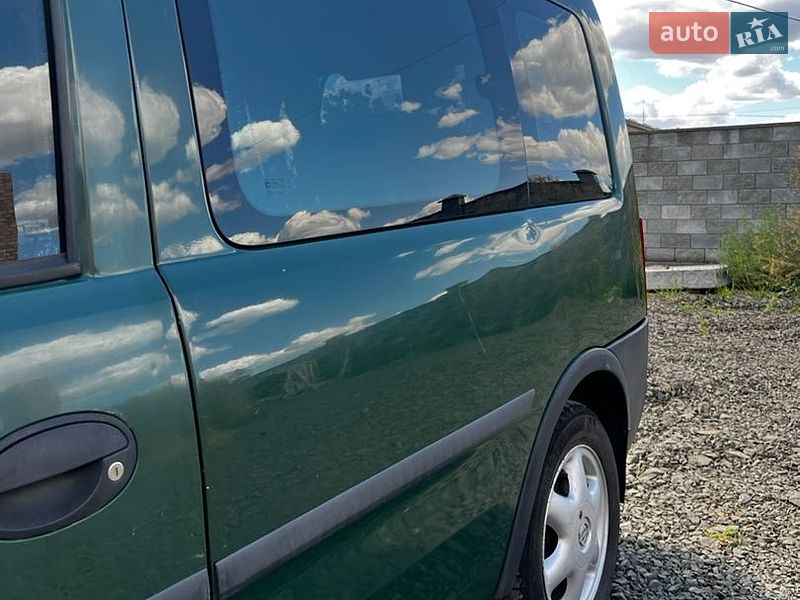 Минивэн Opel Combo 2006 в Луцке