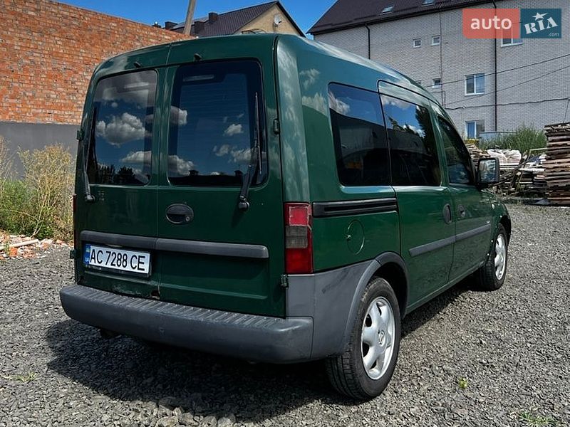 Минивэн Opel Combo 2006 в Луцке