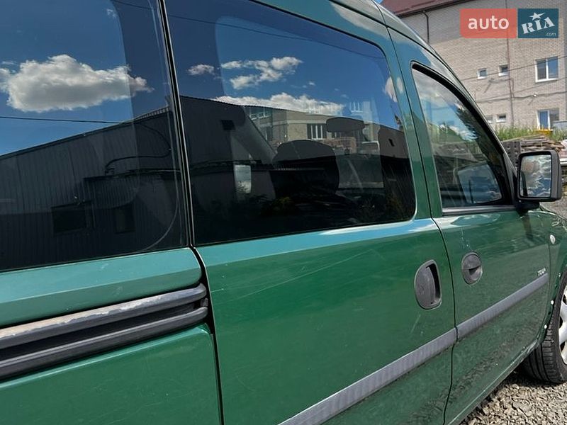 Минивэн Opel Combo 2006 в Луцке