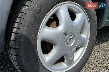 Минивэн Opel Combo 2006 в Луцке