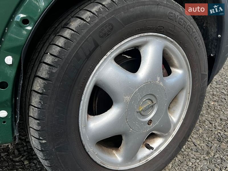 Минивэн Opel Combo 2006 в Луцке