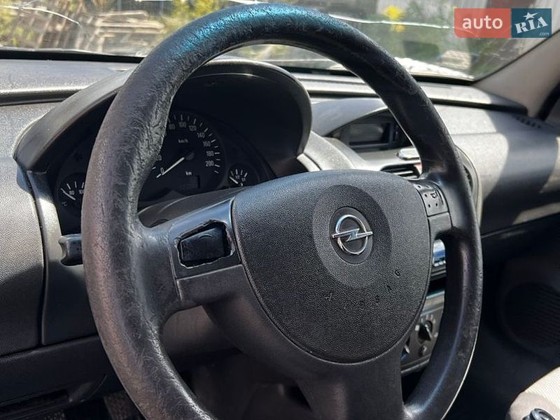 Минивэн Opel Combo 2006 в Луцке