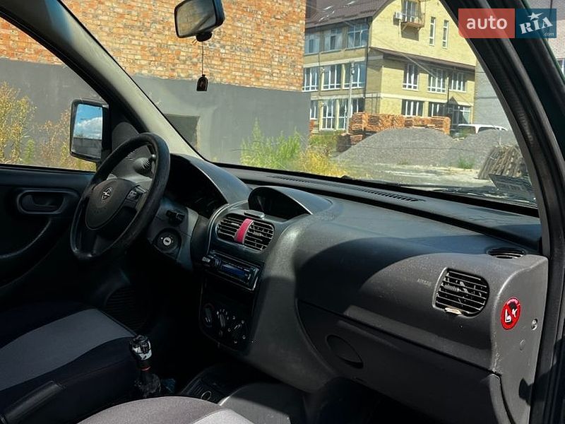 Минивэн Opel Combo 2006 в Луцке