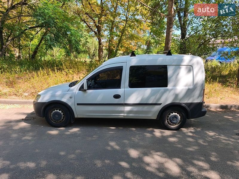 Мінівен Opel Combo 2004 в Києві