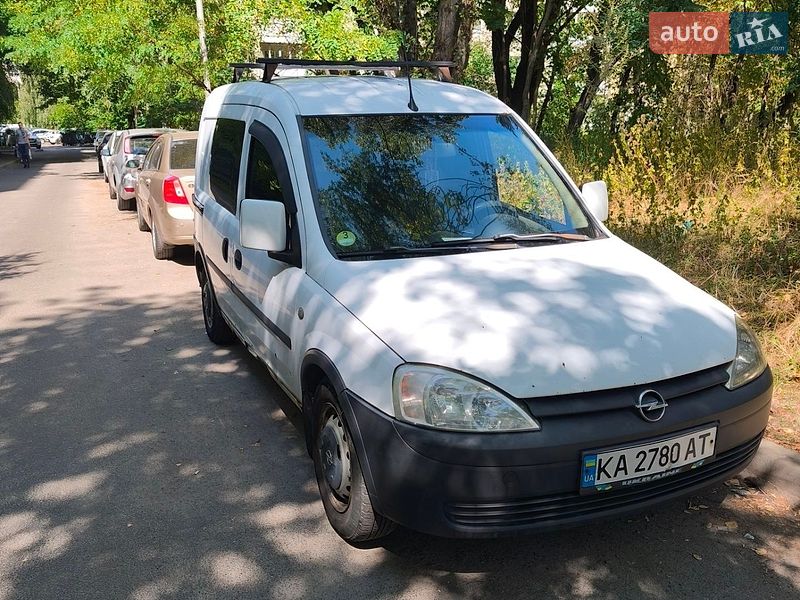 Мінівен Opel Combo 2004 в Києві