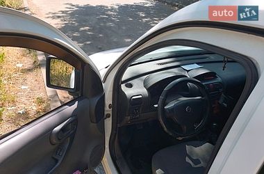 Мінівен Opel Combo 2004 в Києві