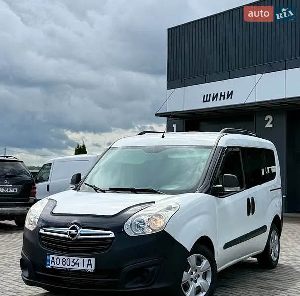 Opel Combo 2012