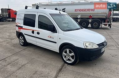 Грузовой фургон Opel Combo 2010 в Шепетовке