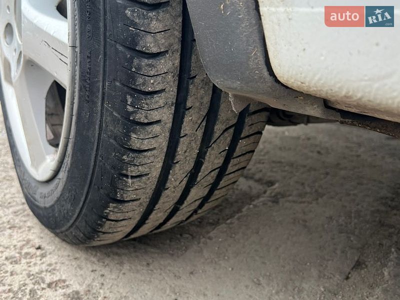Грузовой фургон Opel Combo 2010 в Шепетовке
