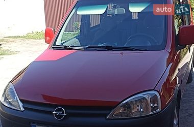 Минивэн Opel Combo 2004 в Сарнах