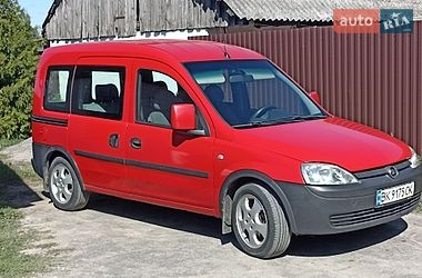 Opel Combo  2004