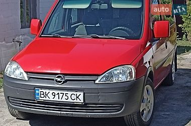 Минивэн Opel Combo 2004 в Сарнах