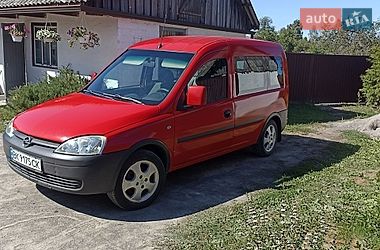 Минивэн Opel Combo 2004 в Сарнах