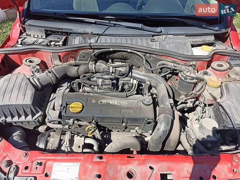 Минивэн Opel Combo 2004 в Сарнах