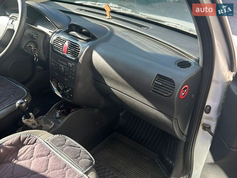 Минивэн Opel Combo 2006 в Луцке