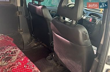 Минивэн Opel Combo 2006 в Луцке