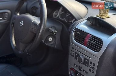 Минивэн Opel Combo 2009 в Остроге