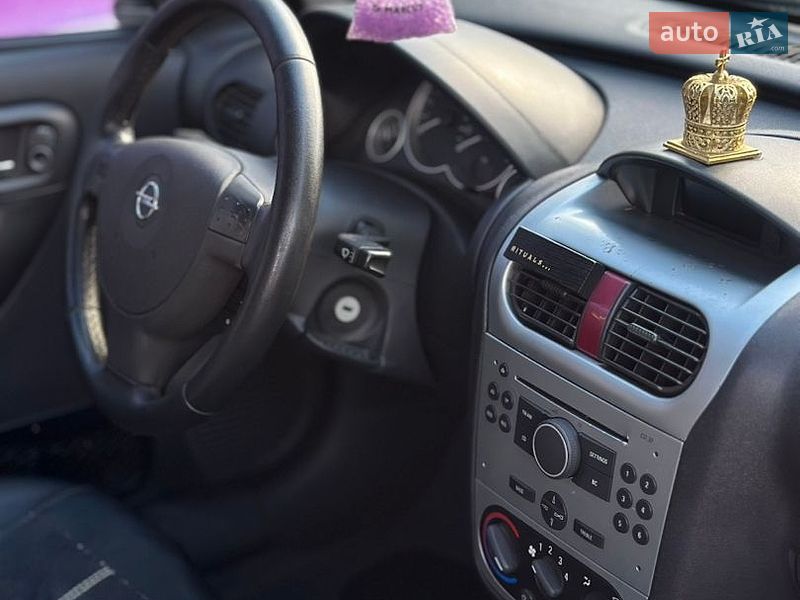 Минивэн Opel Combo 2009 в Остроге