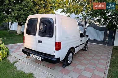 Вантажний фургон Opel Combo 1996 в Чернівцях