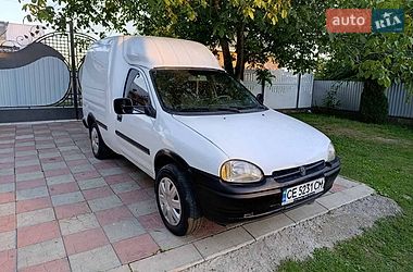 Вантажний фургон Opel Combo 1996 в Чернівцях