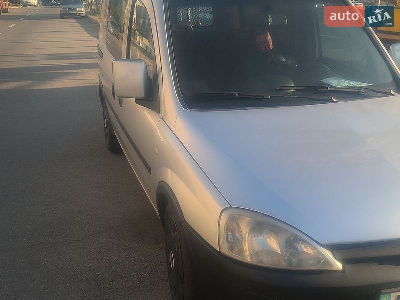 Opel Combo