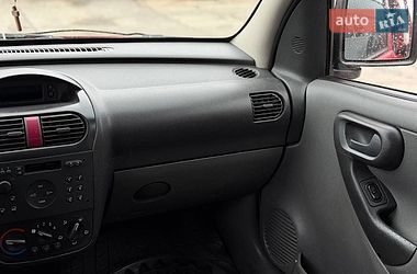 Минивэн Opel Combo 2004 в Летичеве