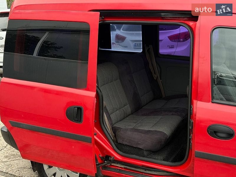 Минивэн Opel Combo 2004 в Летичеве