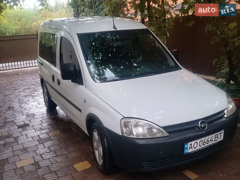 Opel Combo 2004